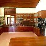 Villa Mirsa